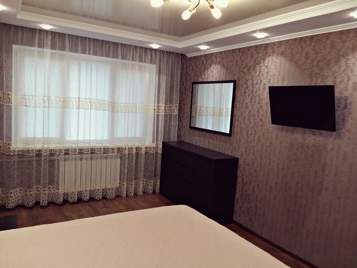 Апартаменты Elitnaia dvukhkomnatnaia kvartira Мариуполь-9